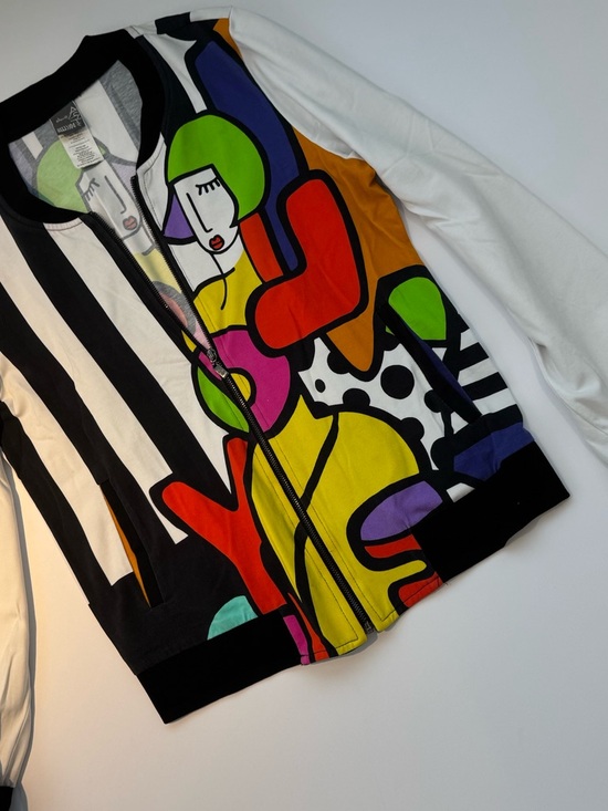 Dolcezza Jackets & Blazers - Simply Art by Dolcezza Bomber
Jacket Zip Multicolor Women Size S